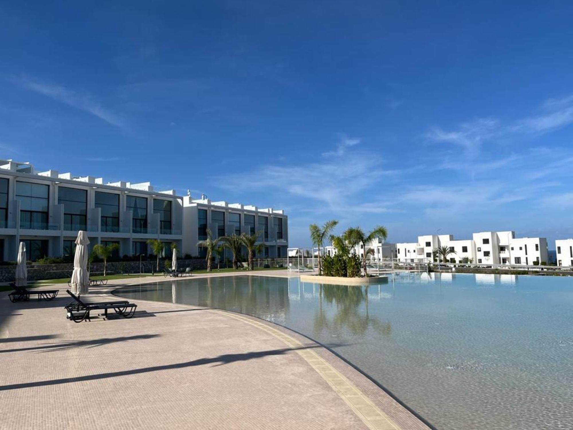 Stunning By The Sea Appartement Girne
